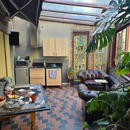 Living History - Drie Koningen Aparthotel Antwerpen Buitenkant foto